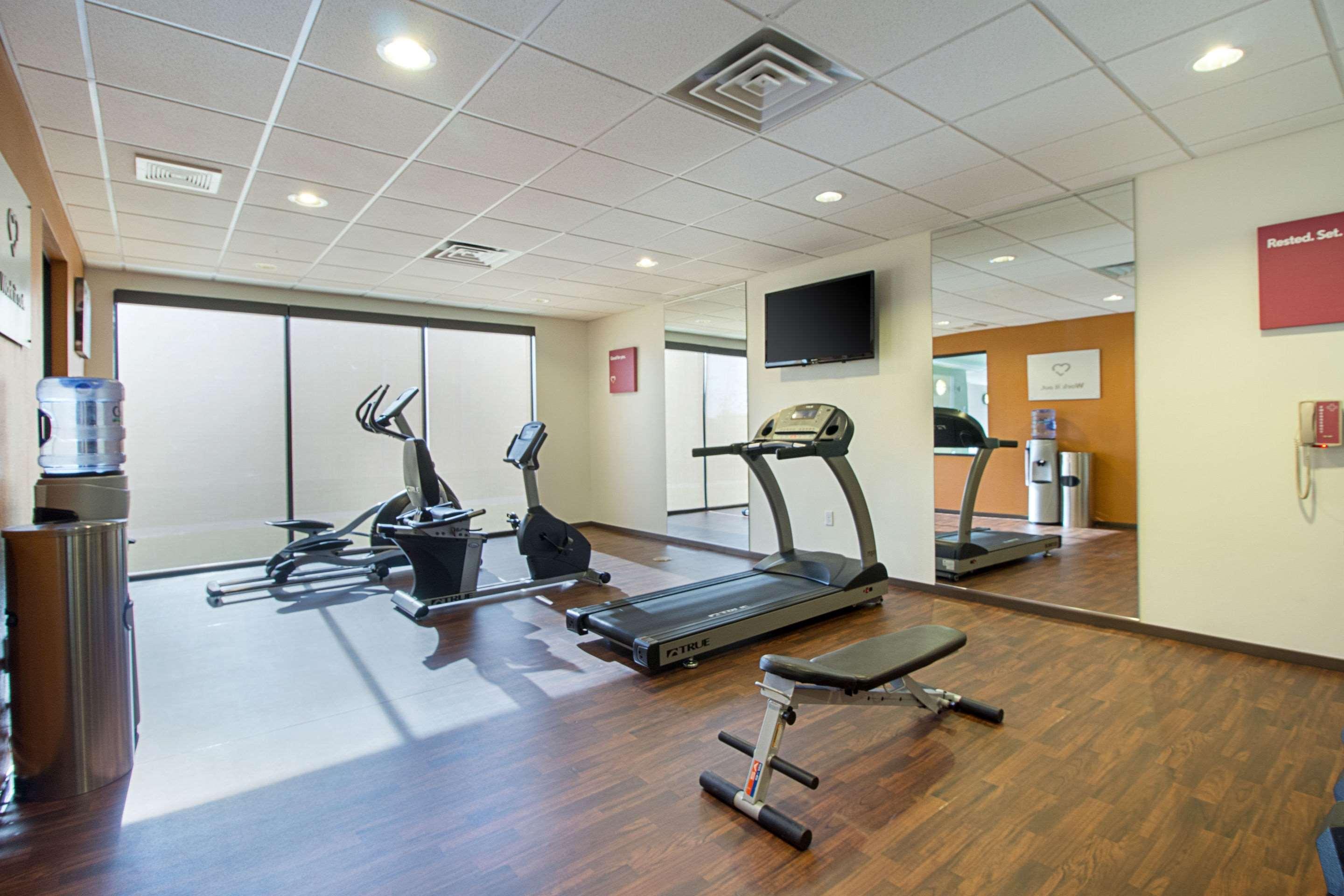 Comfort Suites & Conference Center Worthington מראה חיצוני תמונה