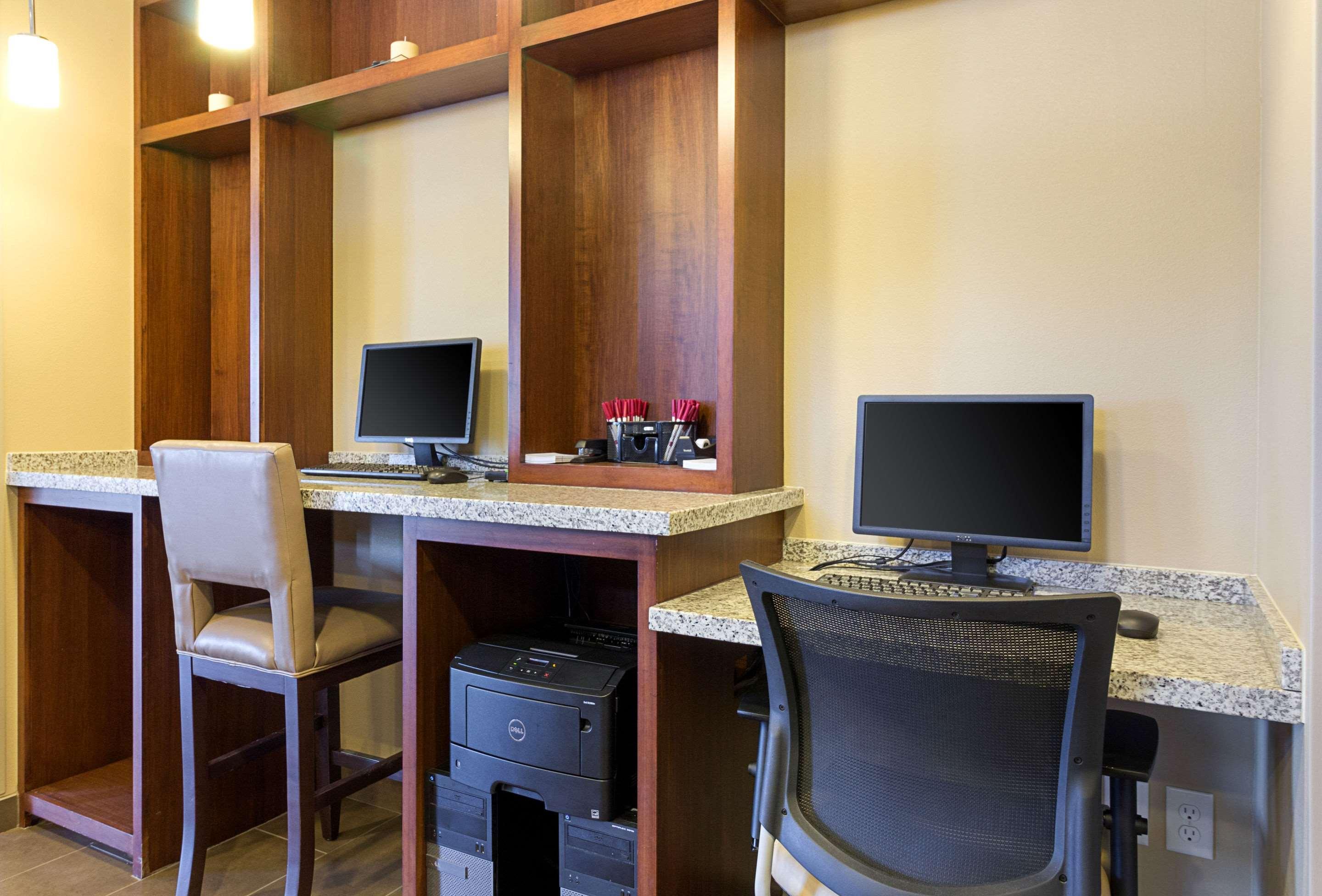 Comfort Suites & Conference Center Worthington מראה חיצוני תמונה